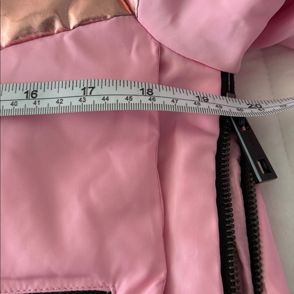 JOCELYN PUFFER JACKET WITH LOTS OF DETAILING - Picture 13 of 14